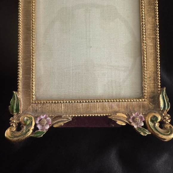 Matson Floral Gold tone Picture Frame hold 4x 3 photo - Picture 3 of 9